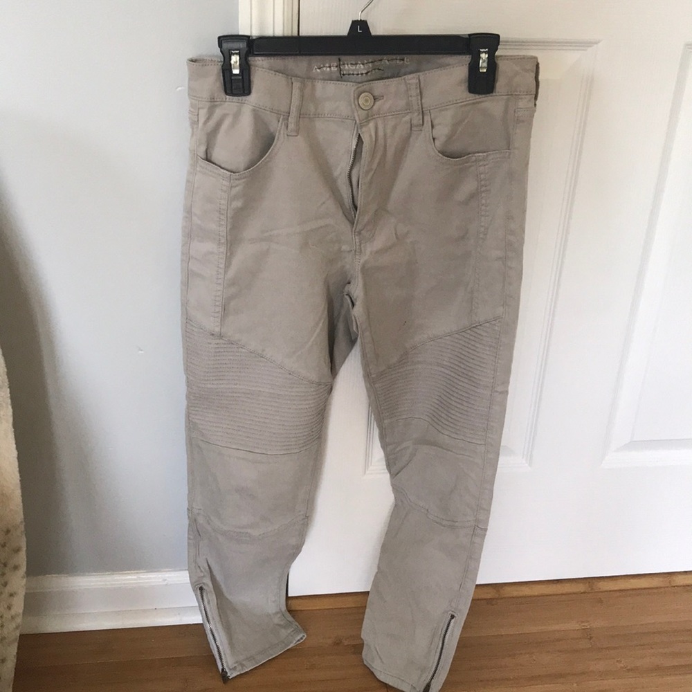 American Eagle pants